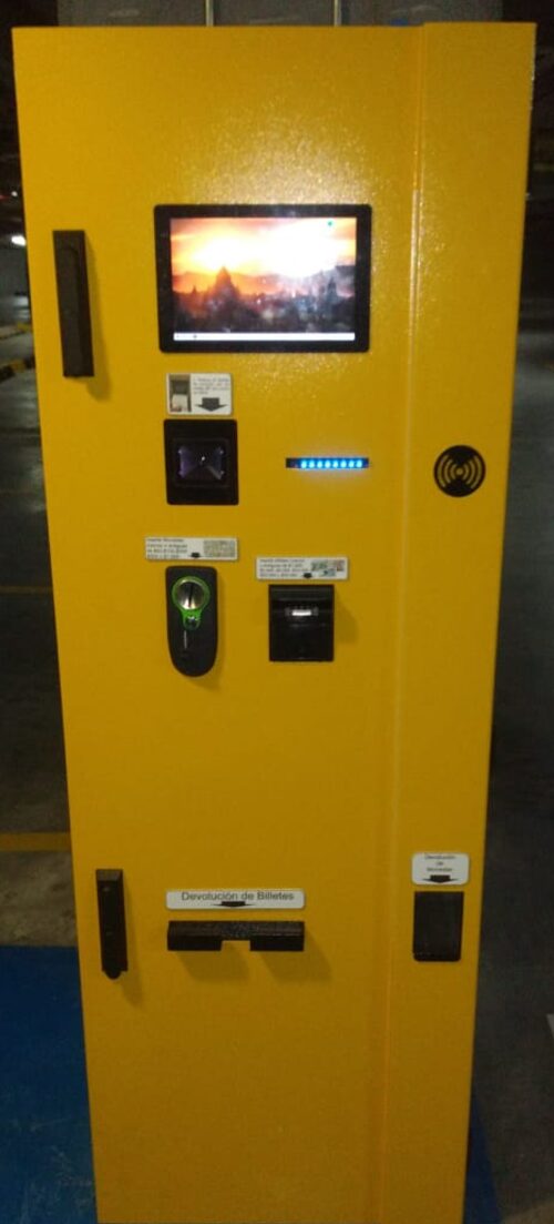 Punto de pago de estacionamiento instalado en la Universidad EAFIT